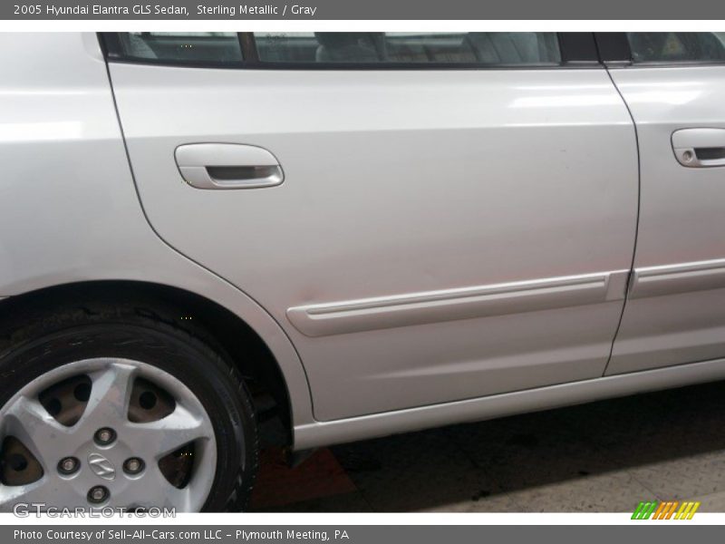 Sterling Metallic / Gray 2005 Hyundai Elantra GLS Sedan