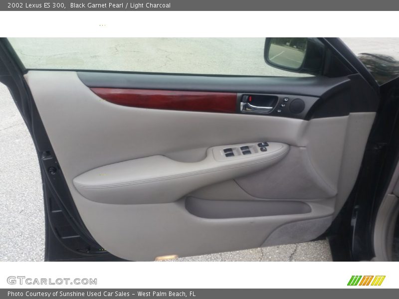 Black Garnet Pearl / Light Charcoal 2002 Lexus ES 300