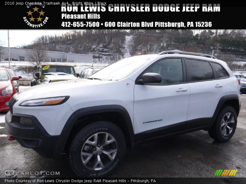 Bright White / Black 2016 Jeep Cherokee Trailhawk 4x4