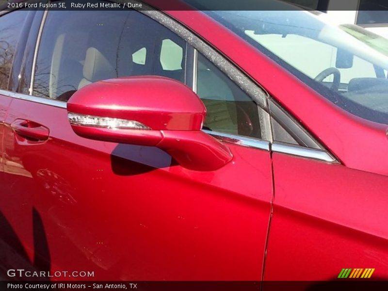 Ruby Red Metallic / Dune 2016 Ford Fusion SE