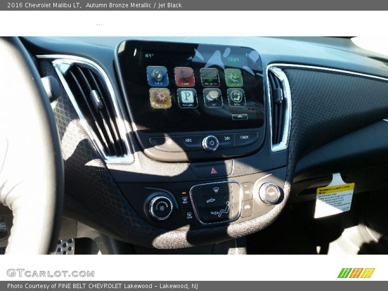 Autumn Bronze Metallic / Jet Black 2016 Chevrolet Malibu LT