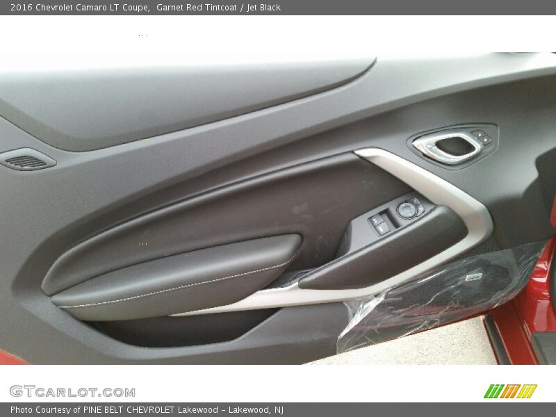 Garnet Red Tintcoat / Jet Black 2016 Chevrolet Camaro LT Coupe