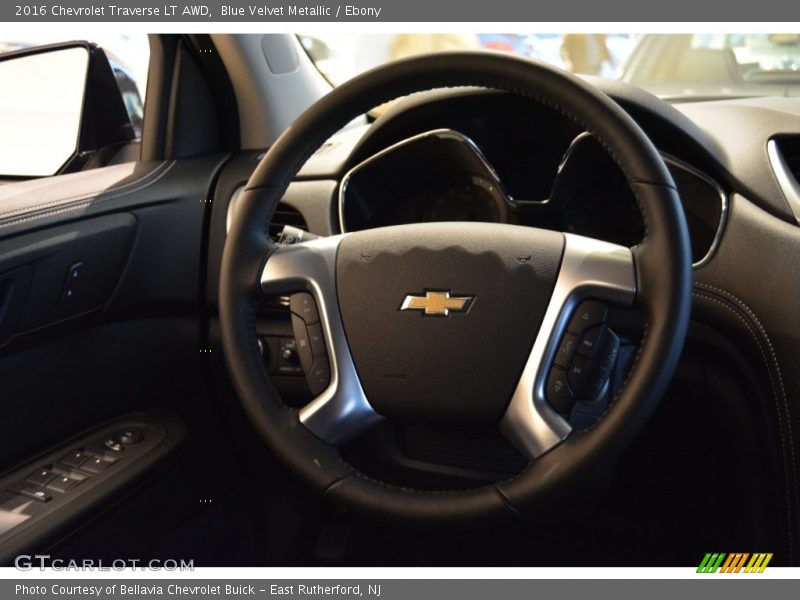 Blue Velvet Metallic / Ebony 2016 Chevrolet Traverse LT AWD