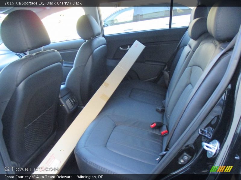 Black Cherry / Black 2016 Kia Sportage EX