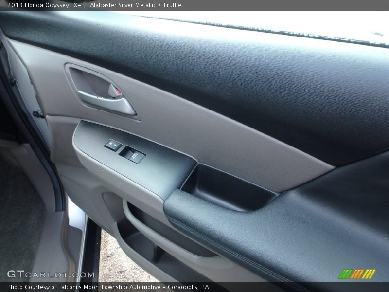 Alabaster Silver Metallic / Truffle 2013 Honda Odyssey EX-L
