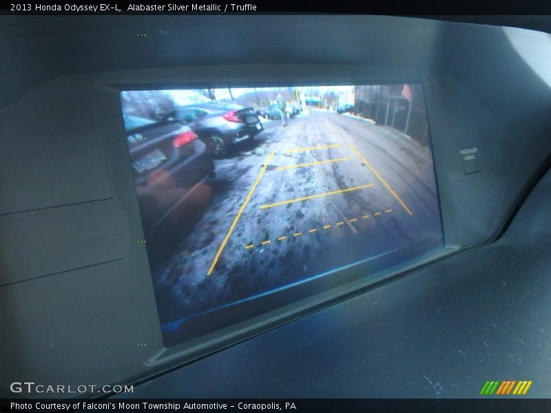 Alabaster Silver Metallic / Truffle 2013 Honda Odyssey EX-L