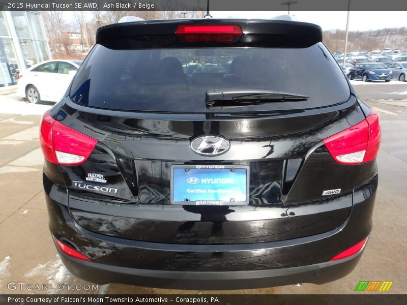 Ash Black / Beige 2015 Hyundai Tucson SE AWD