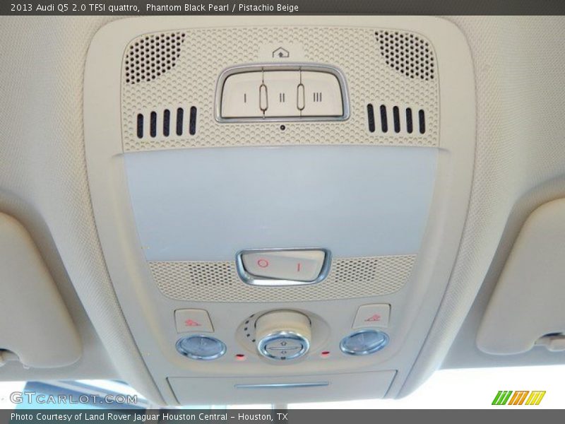 Phantom Black Pearl / Pistachio Beige 2013 Audi Q5 2.0 TFSI quattro