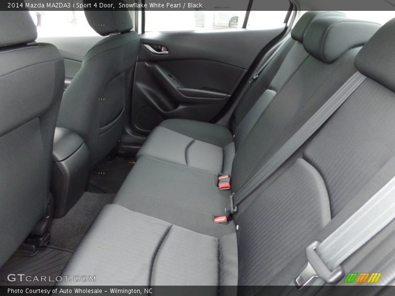 Snowflake White Pearl / Black 2014 Mazda MAZDA3 i Sport 4 Door