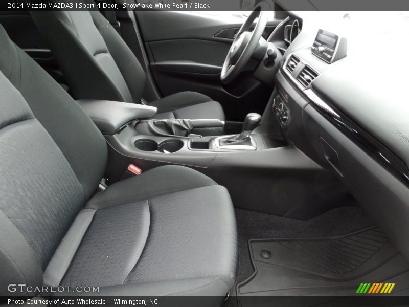 Snowflake White Pearl / Black 2014 Mazda MAZDA3 i Sport 4 Door