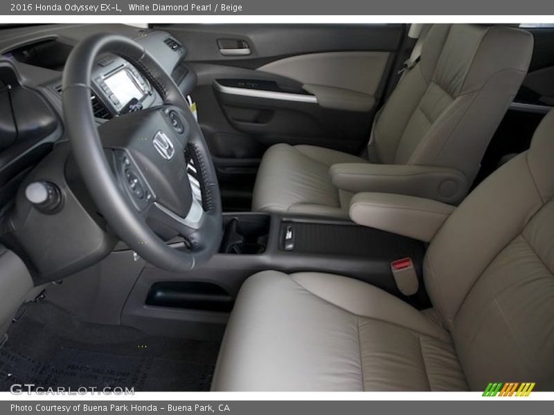White Diamond Pearl / Beige 2016 Honda Odyssey EX-L