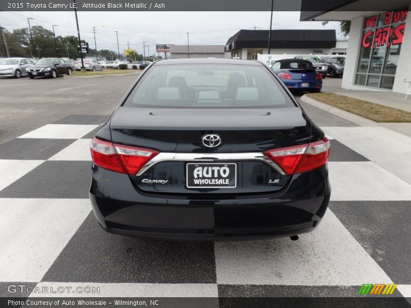 Attitude Black Metallic / Ash 2015 Toyota Camry LE