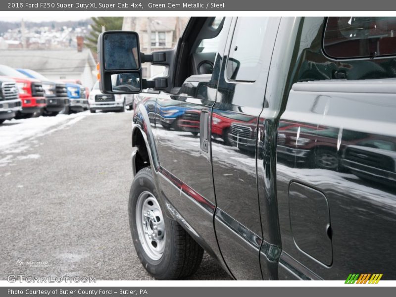 Green Gem Metallic / Steel 2016 Ford F250 Super Duty XL Super Cab 4x4