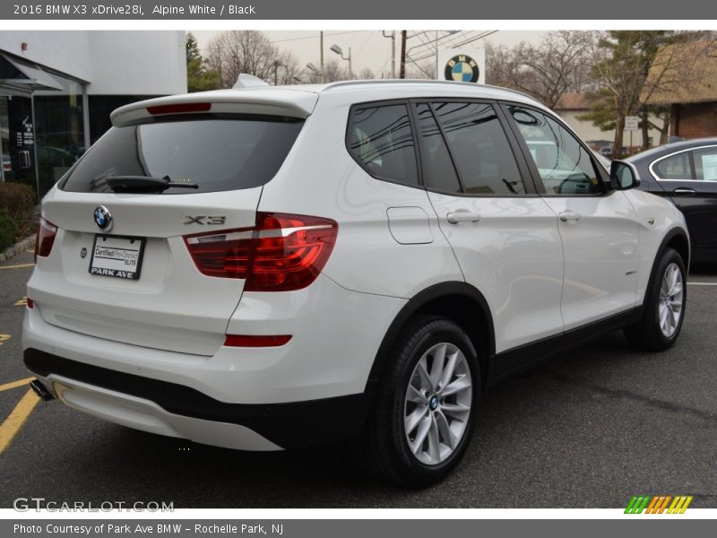 Alpine White / Black 2016 BMW X3 xDrive28i