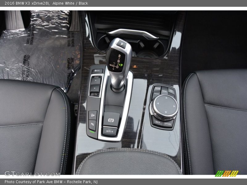 Alpine White / Black 2016 BMW X3 xDrive28i