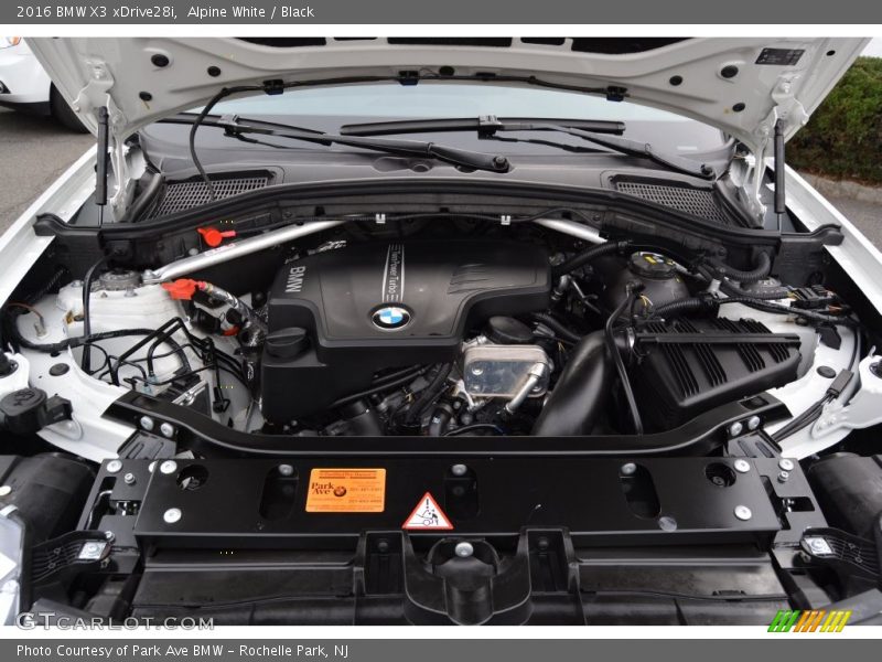 Alpine White / Black 2016 BMW X3 xDrive28i