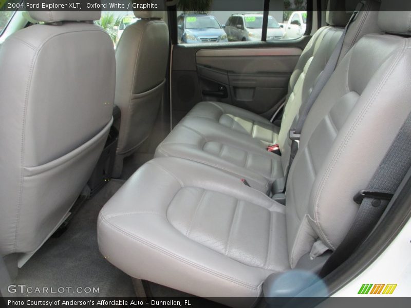 Oxford White / Graphite 2004 Ford Explorer XLT