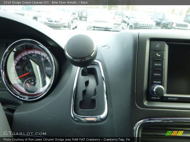 Billet Silver Metallic / Black 2016 Dodge Grand Caravan SXT