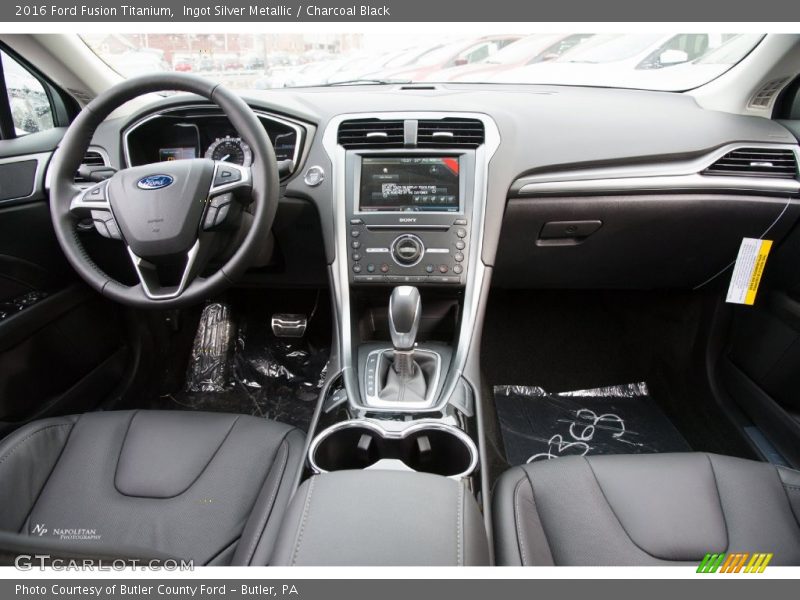 Ingot Silver Metallic / Charcoal Black 2016 Ford Fusion Titanium