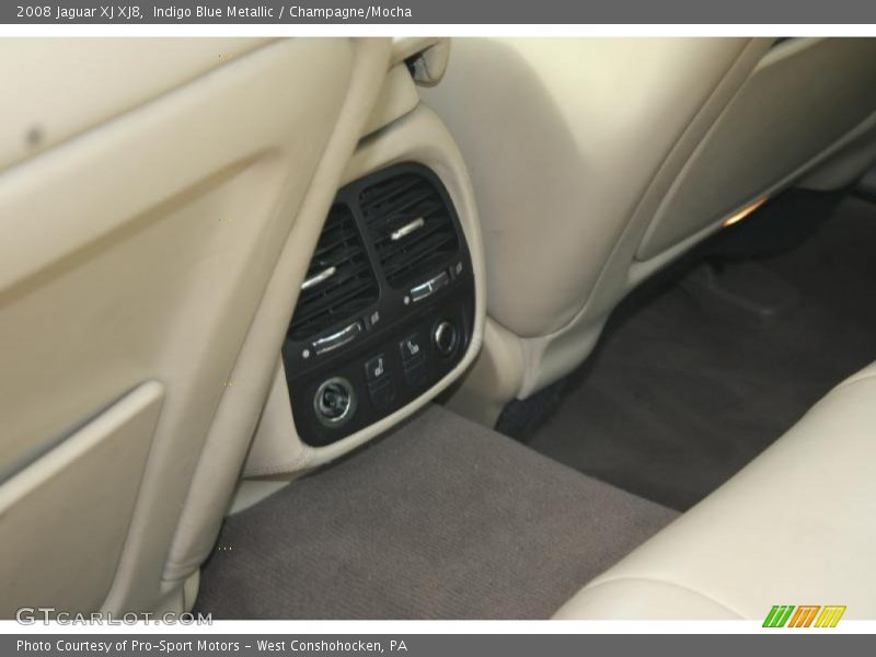 Indigo Blue Metallic / Champagne/Mocha 2008 Jaguar XJ XJ8