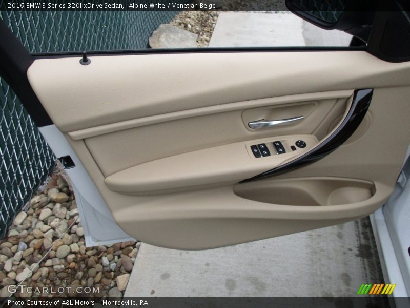 Alpine White / Venetian Beige 2016 BMW 3 Series 320i xDrive Sedan