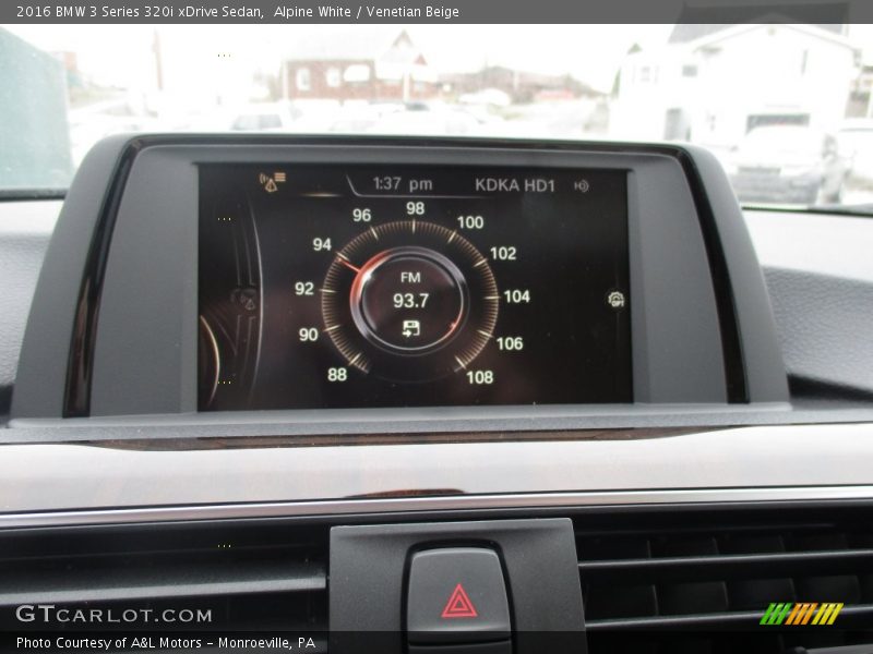 Alpine White / Venetian Beige 2016 BMW 3 Series 320i xDrive Sedan