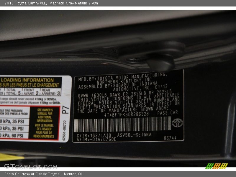 Magnetic Gray Metallic / Ash 2013 Toyota Camry XLE