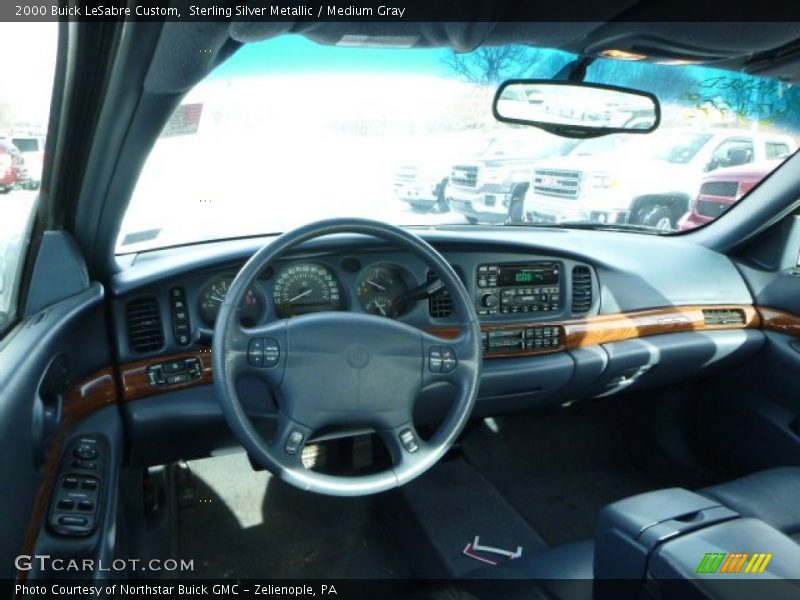 Sterling Silver Metallic / Medium Gray 2000 Buick LeSabre Custom
