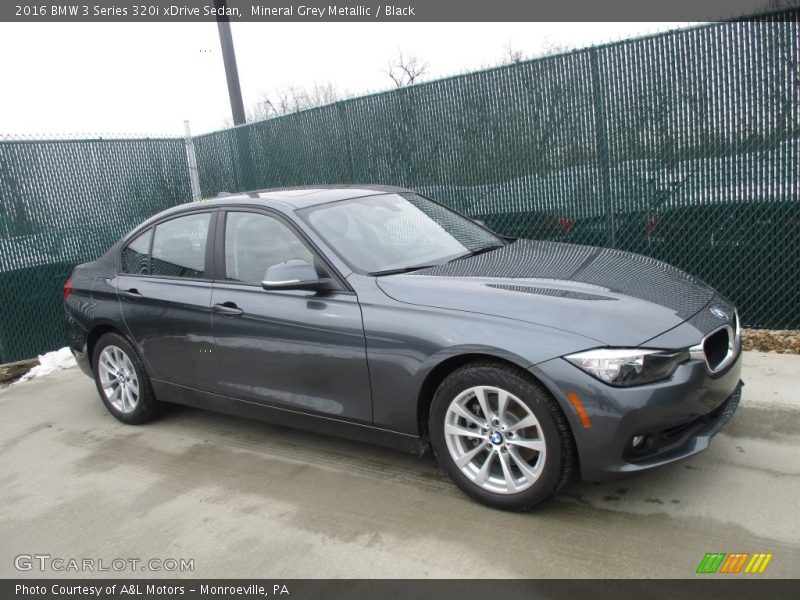 Mineral Grey Metallic / Black 2016 BMW 3 Series 320i xDrive Sedan