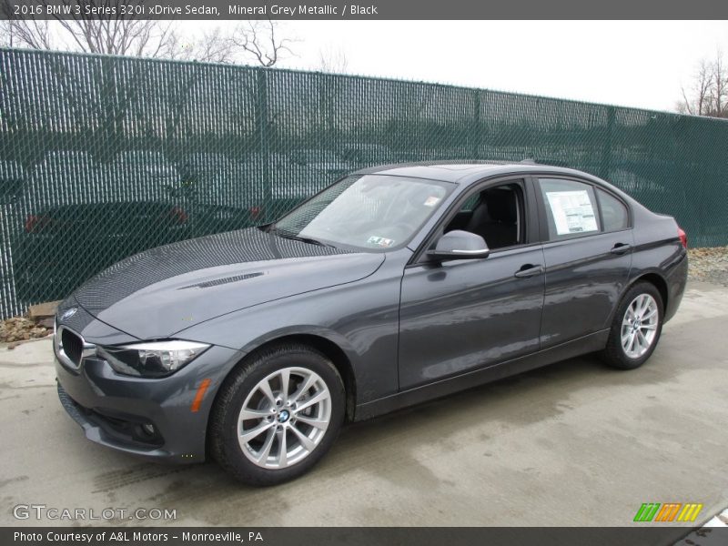 Mineral Grey Metallic / Black 2016 BMW 3 Series 320i xDrive Sedan