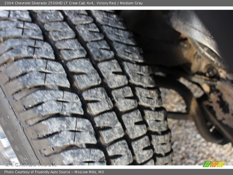 Victory Red / Medium Gray 2004 Chevrolet Silverado 2500HD LT Crew Cab 4x4
