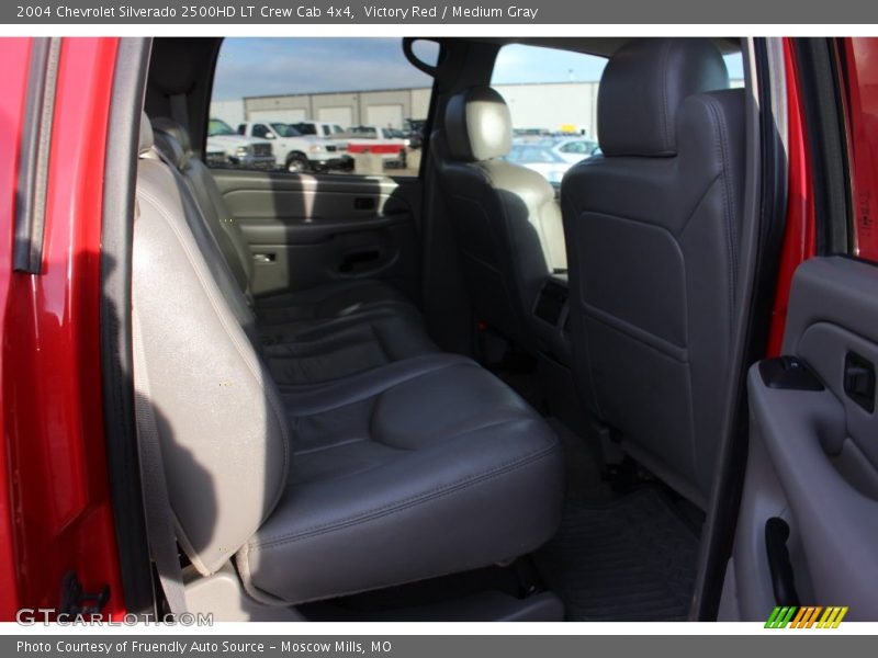 Victory Red / Medium Gray 2004 Chevrolet Silverado 2500HD LT Crew Cab 4x4