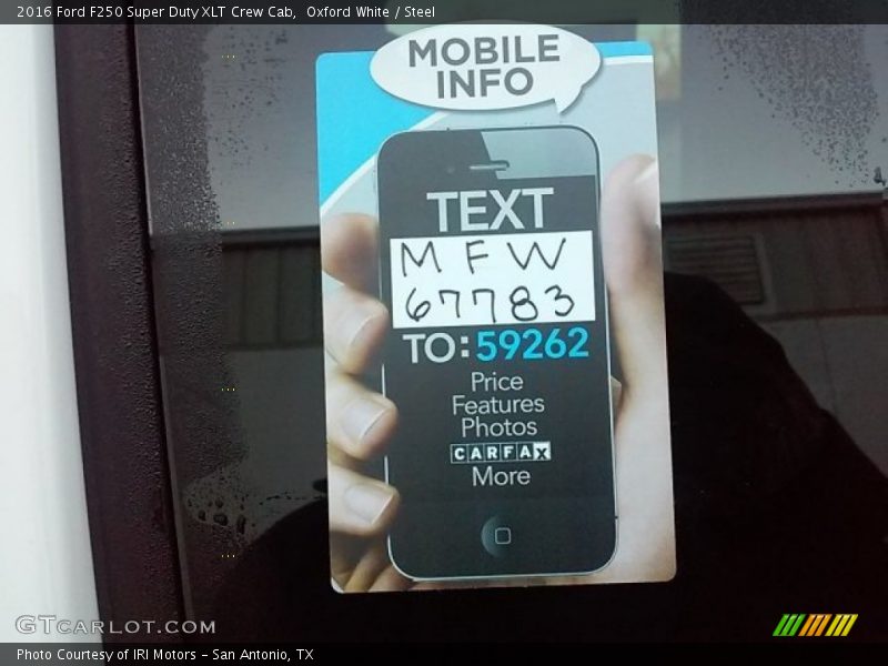 Oxford White / Steel 2016 Ford F250 Super Duty XLT Crew Cab