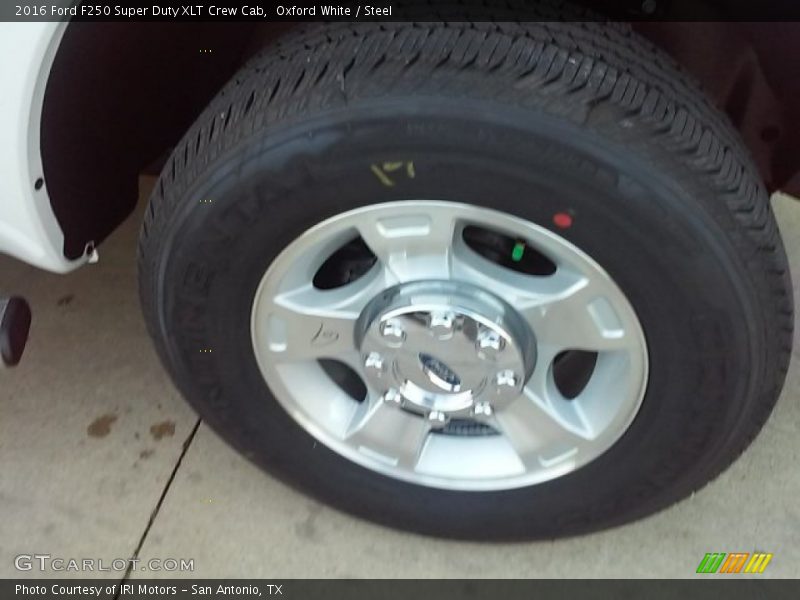 Oxford White / Steel 2016 Ford F250 Super Duty XLT Crew Cab