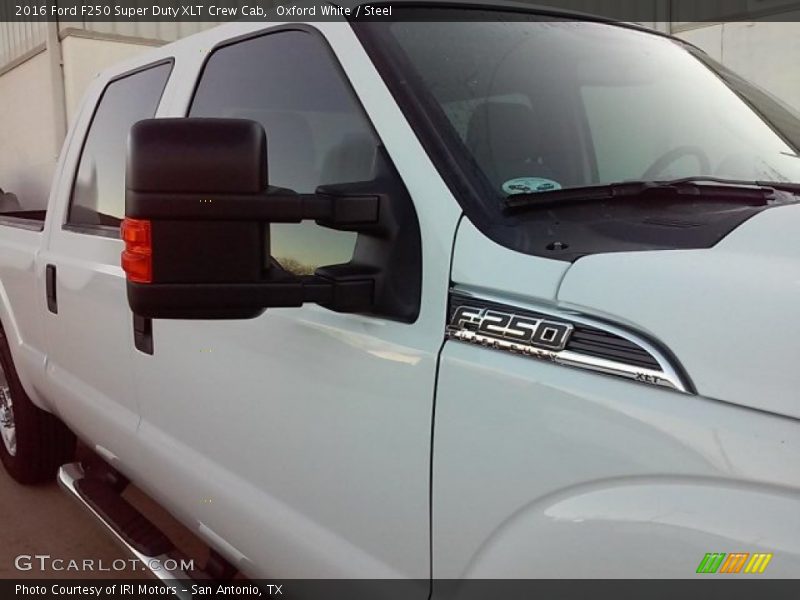 Oxford White / Steel 2016 Ford F250 Super Duty XLT Crew Cab