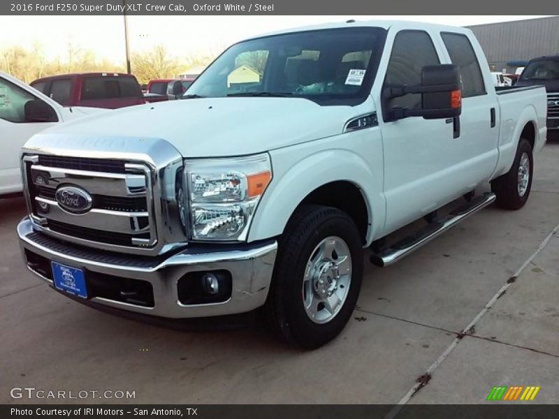 Oxford White / Steel 2016 Ford F250 Super Duty XLT Crew Cab