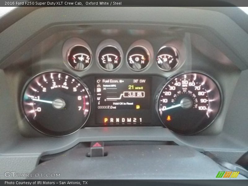 Oxford White / Steel 2016 Ford F250 Super Duty XLT Crew Cab