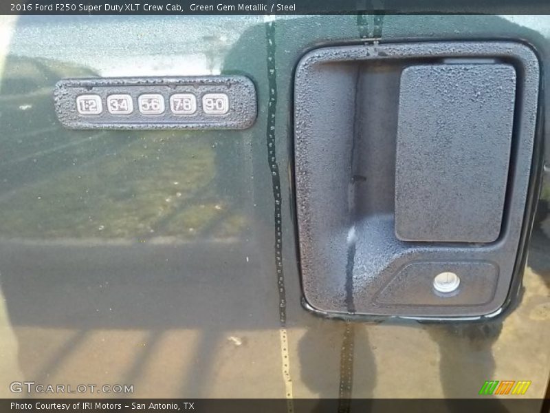 Green Gem Metallic / Steel 2016 Ford F250 Super Duty XLT Crew Cab