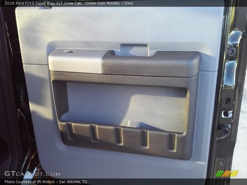 Green Gem Metallic / Steel 2016 Ford F250 Super Duty XLT Crew Cab