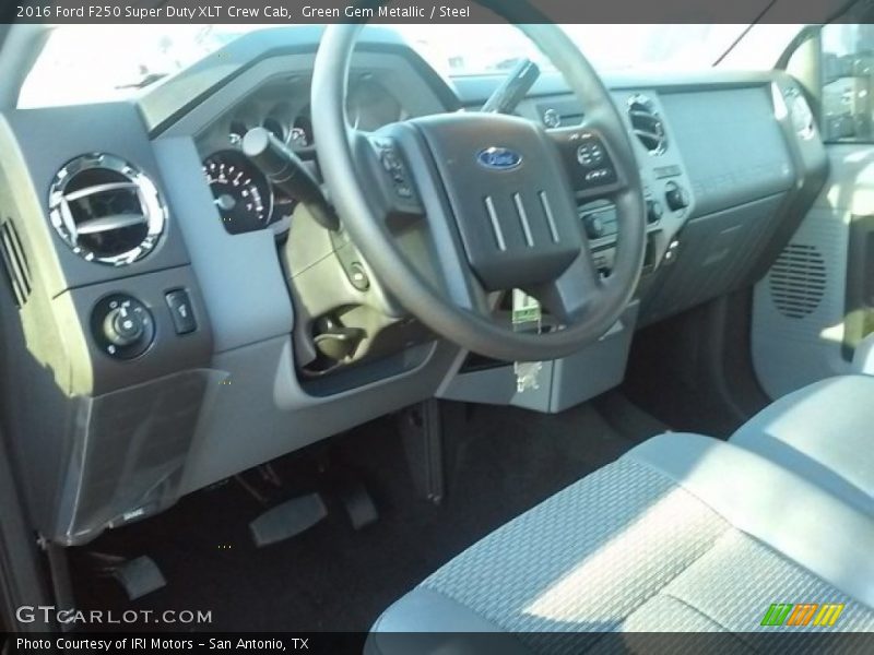 Green Gem Metallic / Steel 2016 Ford F250 Super Duty XLT Crew Cab