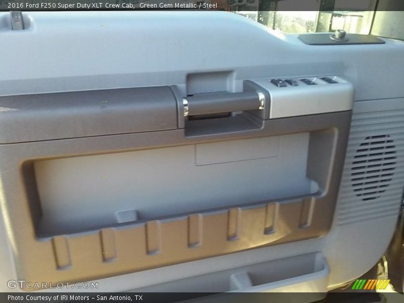 Green Gem Metallic / Steel 2016 Ford F250 Super Duty XLT Crew Cab