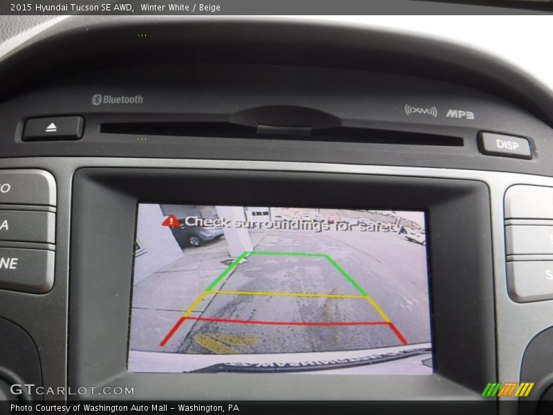 Winter White / Beige 2015 Hyundai Tucson SE AWD
