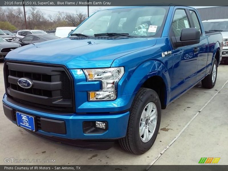Blue Flame / Medium Earth Gray 2016 Ford F150 XL SuperCab
