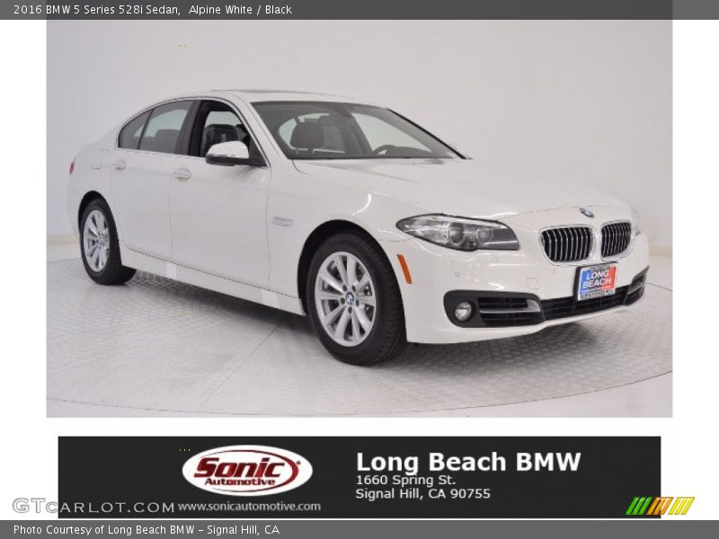 Alpine White / Black 2016 BMW 5 Series 528i Sedan