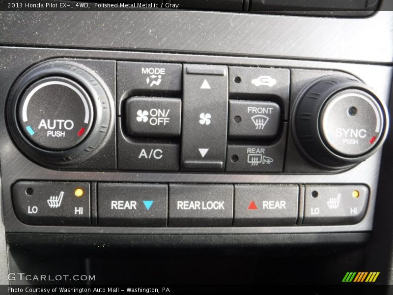Polished Metal Metallic / Gray 2013 Honda Pilot EX-L 4WD