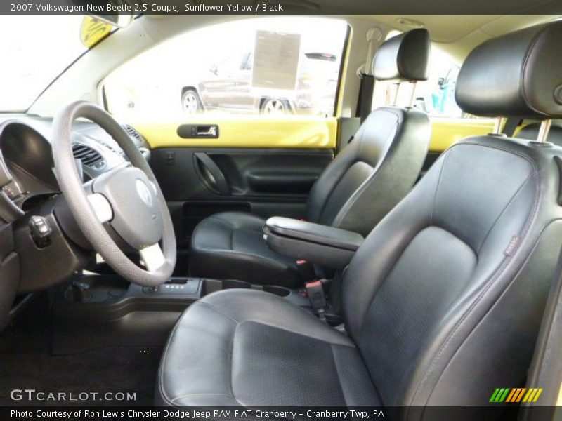 Sunflower Yellow / Black 2007 Volkswagen New Beetle 2.5 Coupe