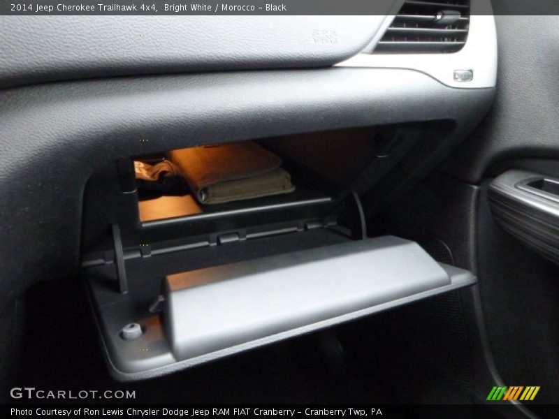 Bright White / Morocco - Black 2014 Jeep Cherokee Trailhawk 4x4