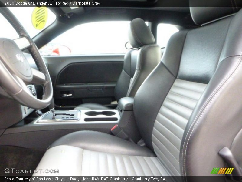 TorRed / Dark Slate Gray 2010 Dodge Challenger SE