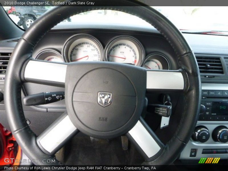 TorRed / Dark Slate Gray 2010 Dodge Challenger SE