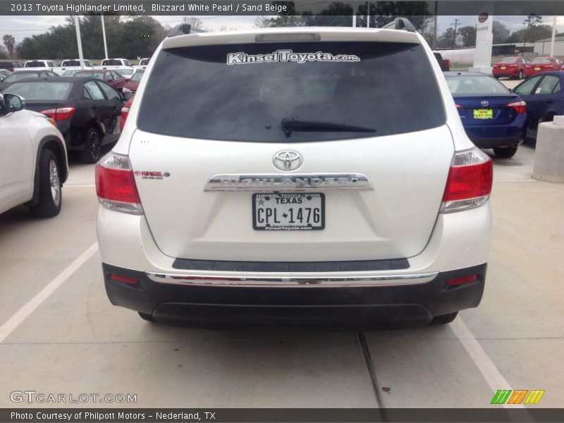 Blizzard White Pearl / Sand Beige 2013 Toyota Highlander Limited